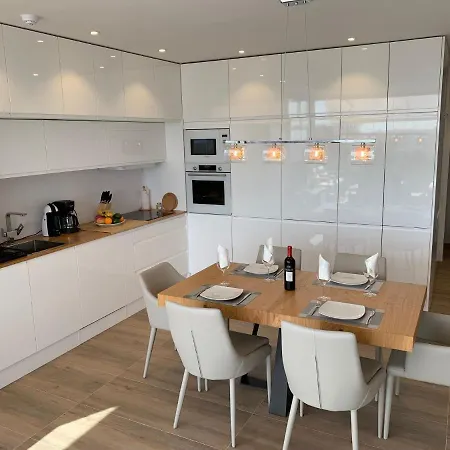 Colinas Golf - Naranjo 60 Penthouse *